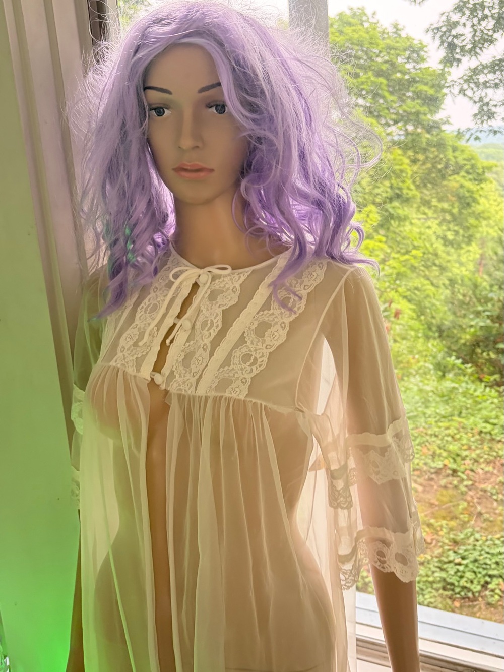 Vintage Sheer Lace-Trim Long Peignoir - Cream - Picture 5 of 7